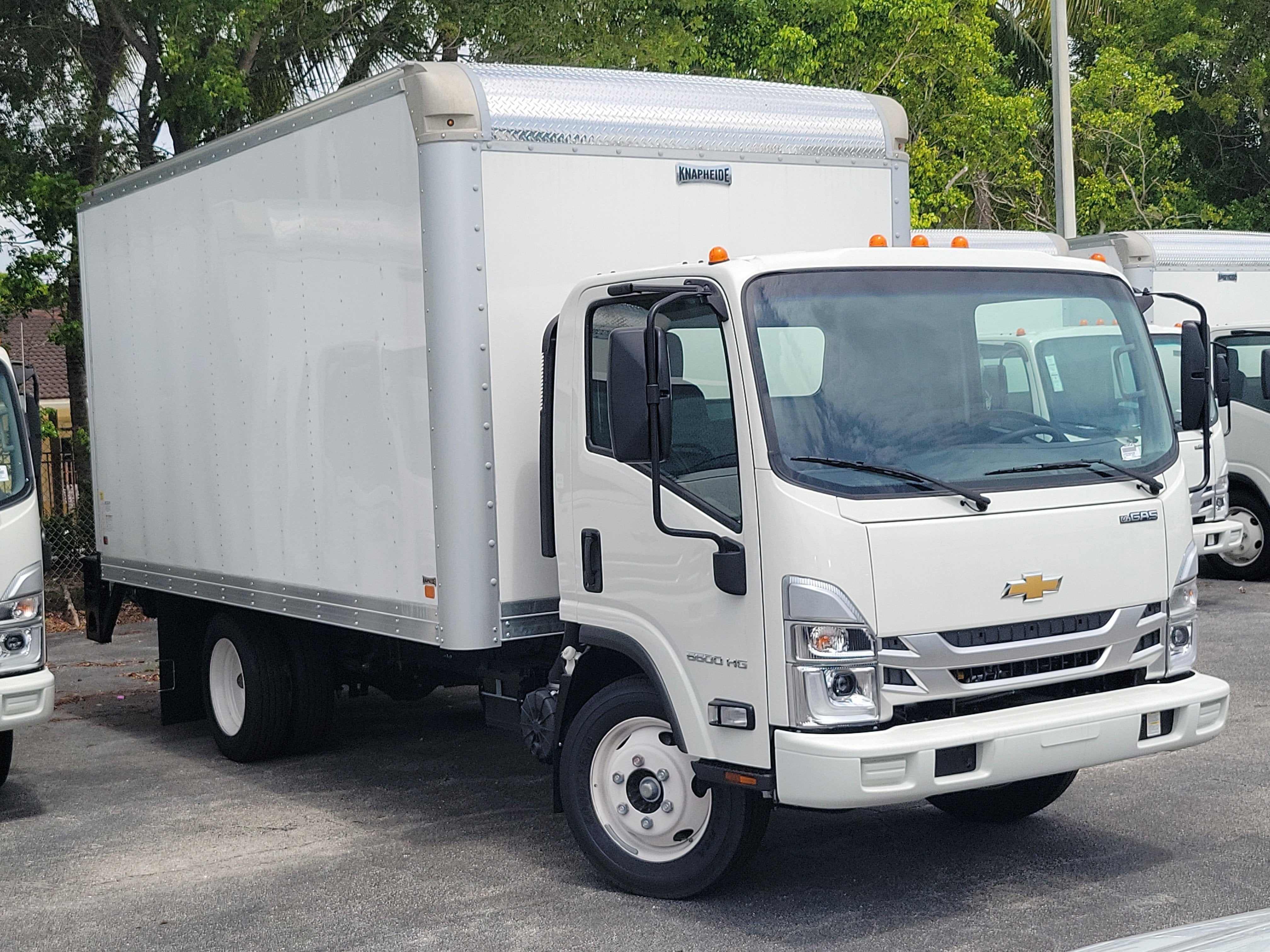 2025 Chevrolet Low Cab Forward 5500 HG Base