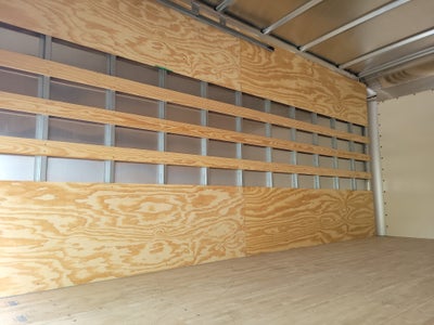 2025 Chevrolet Low Cab Forward 5500 HG Base