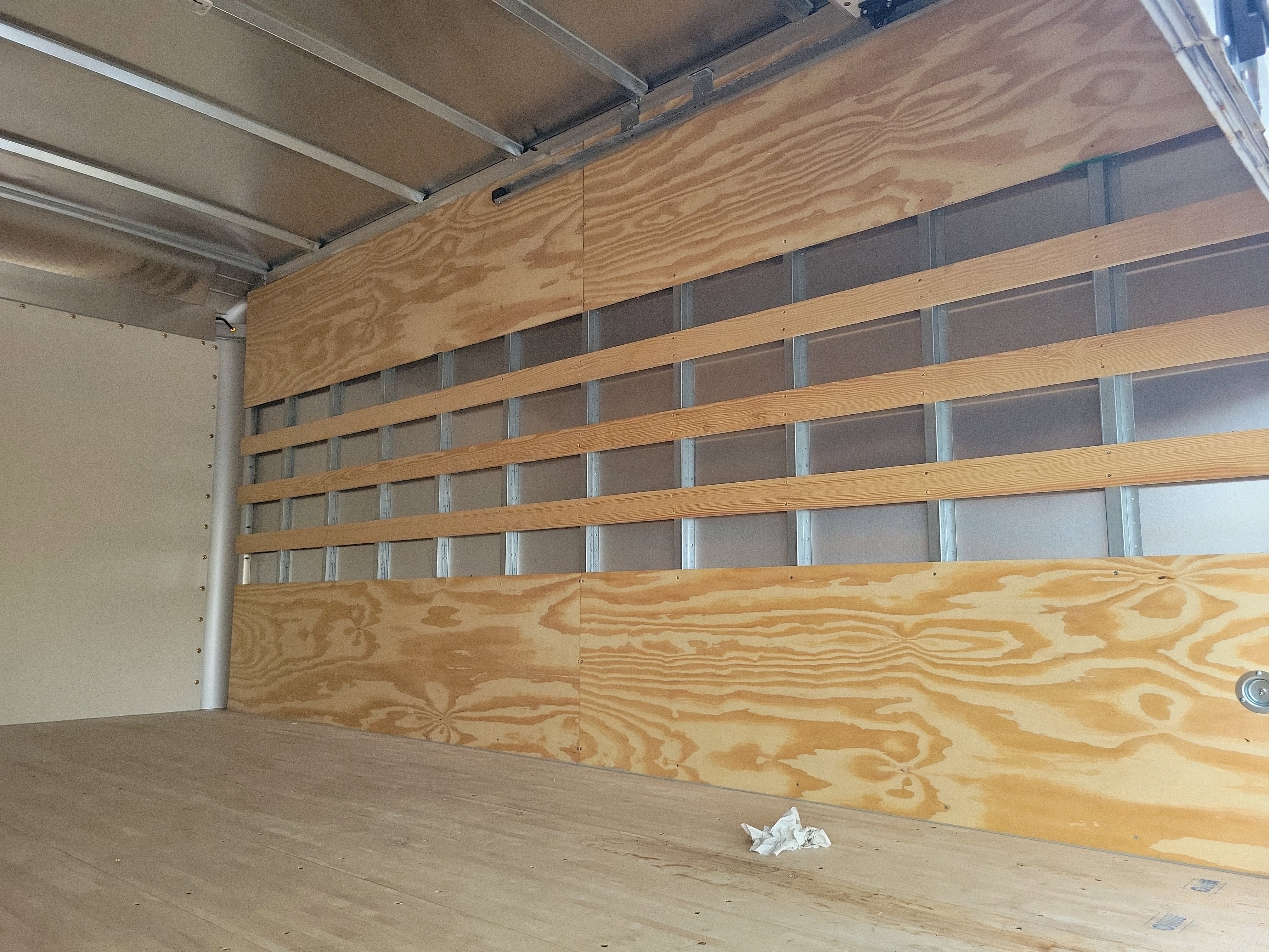 2025 Chevrolet Low Cab Forward 5500 HG Base