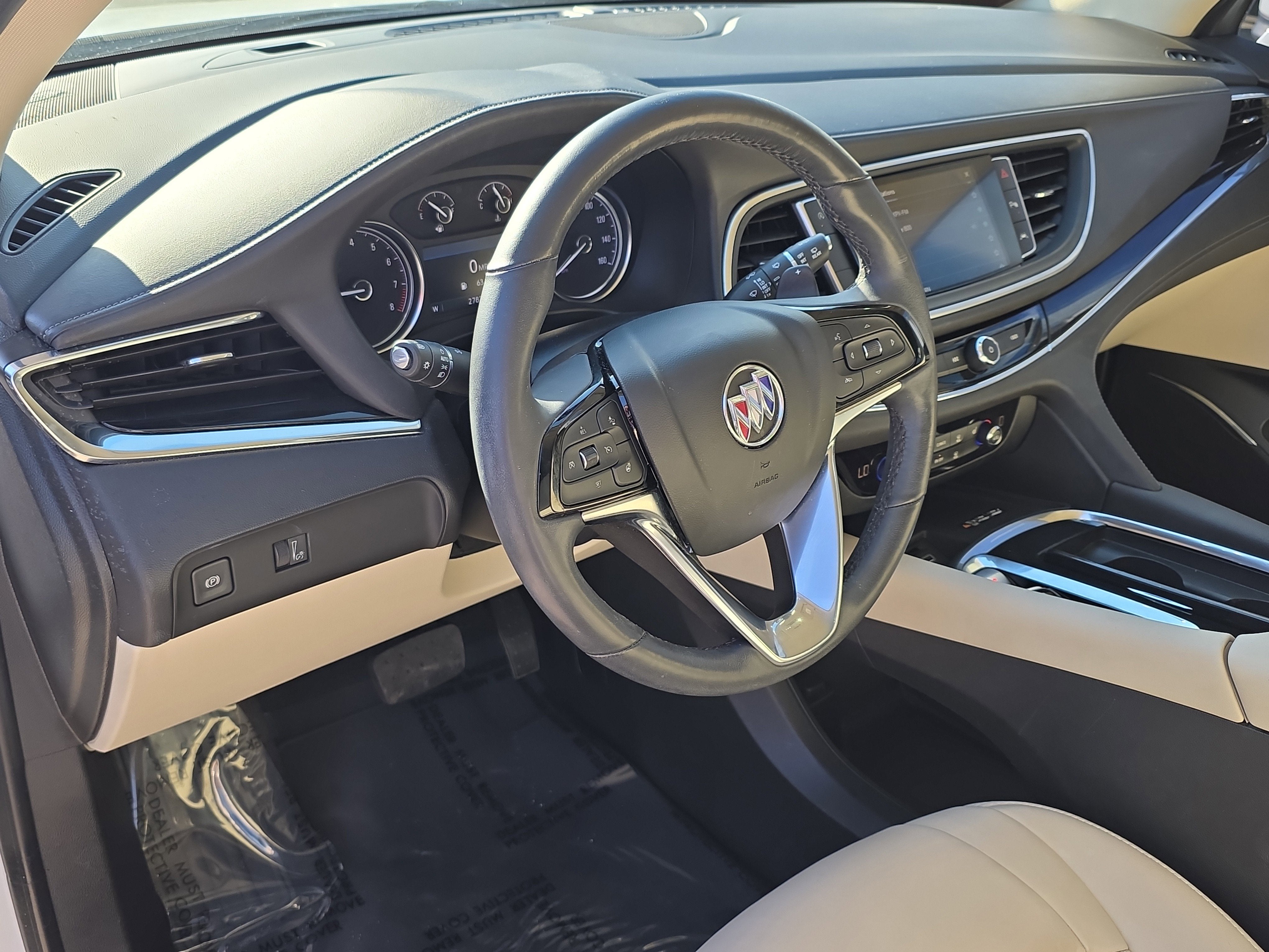 2023 Buick Enclave Essence