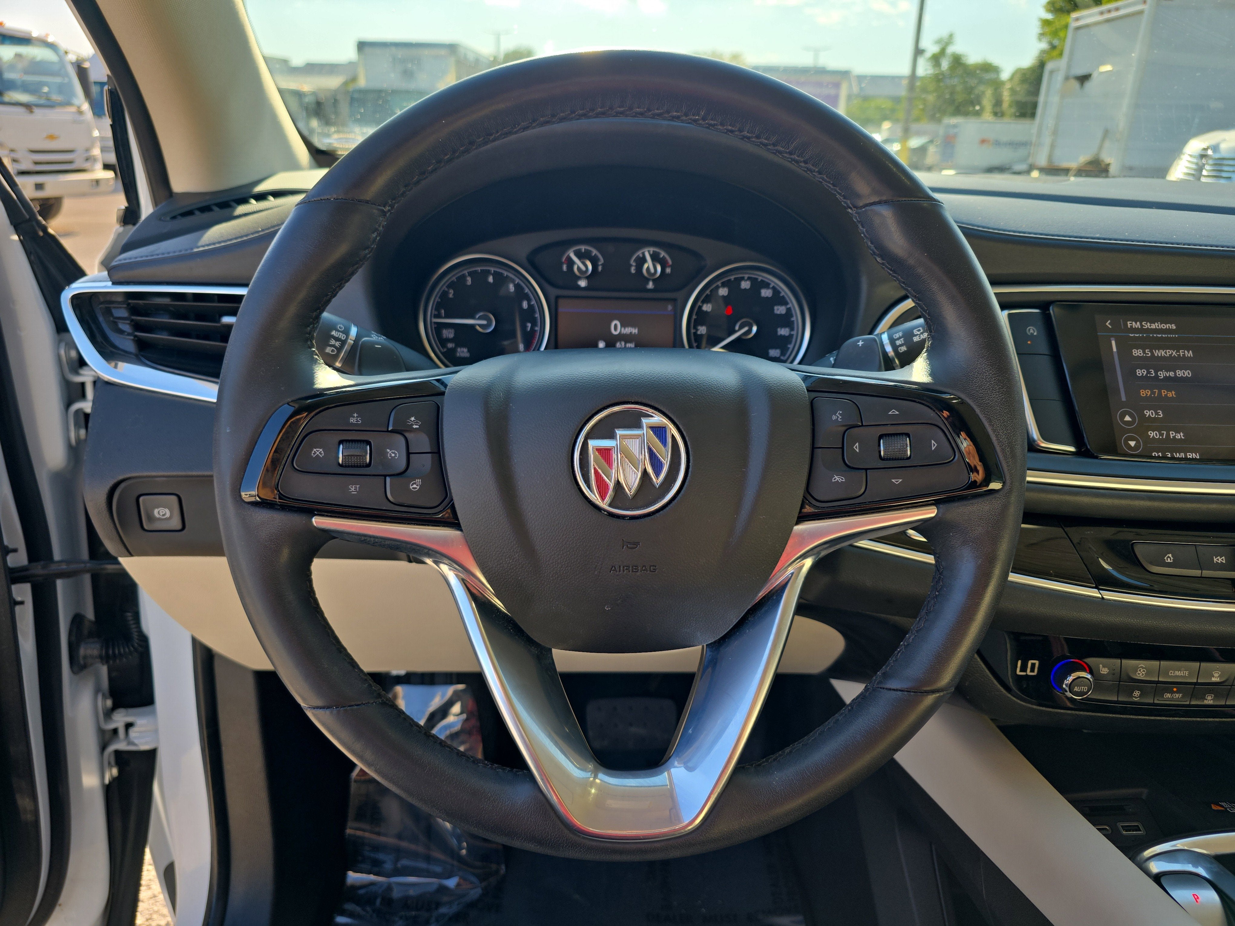 2023 Buick Enclave Essence