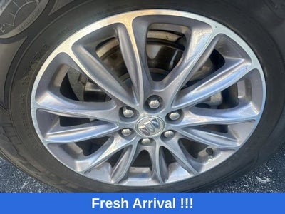 2024 Buick Enclave Essence