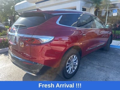 2024 Buick Enclave Essence