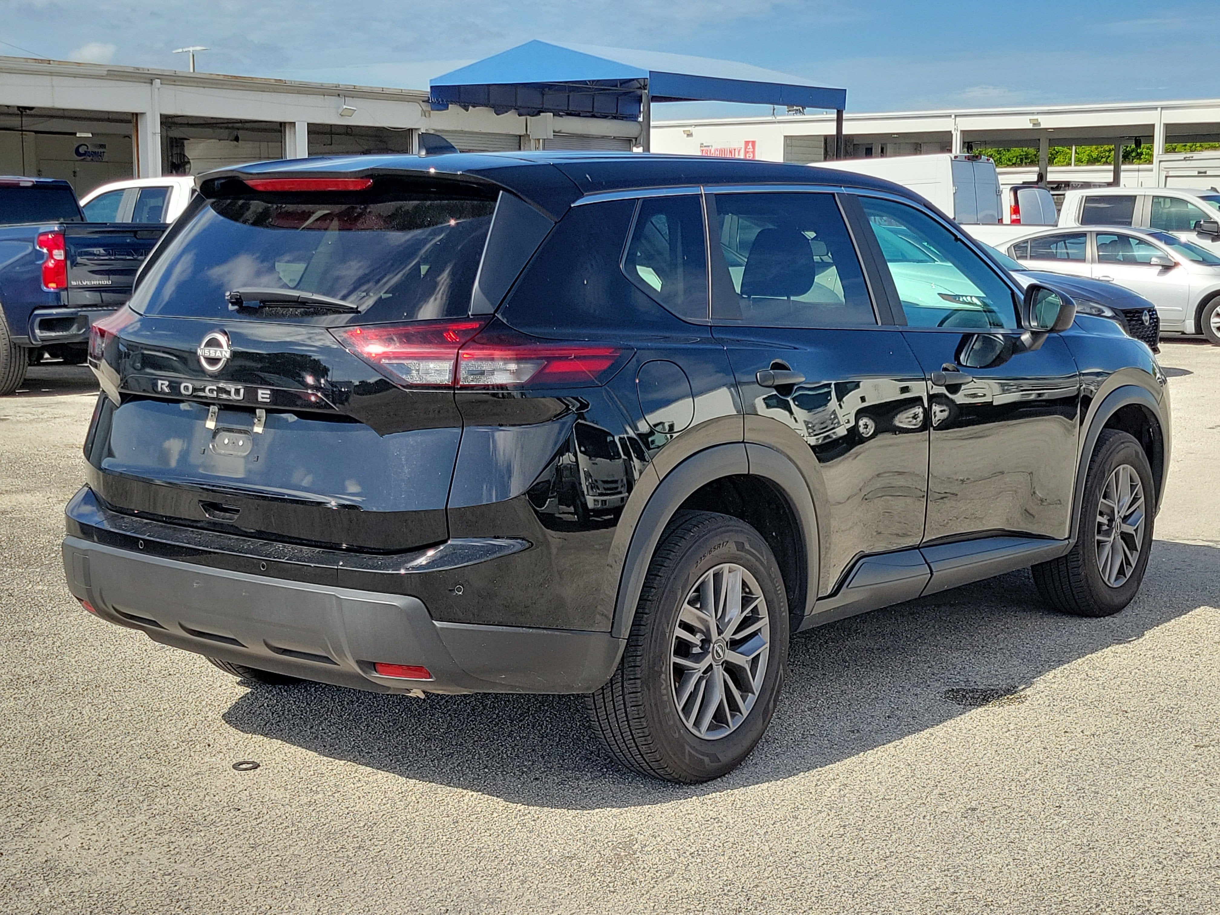 2024 Nissan Rogue S