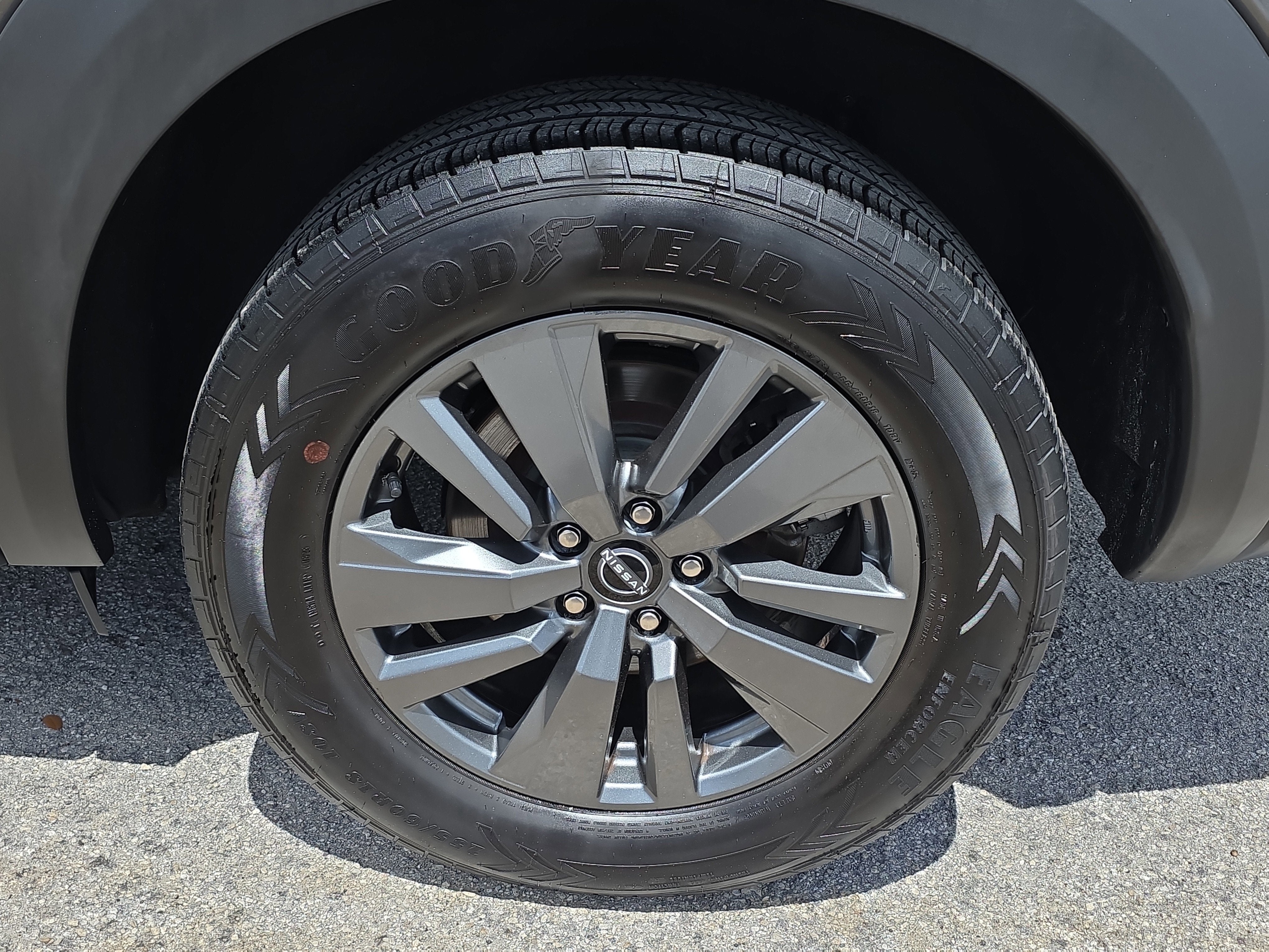 2024 Nissan Pathfinder S