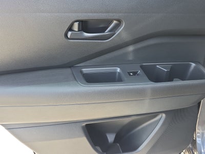 2024 Nissan Pathfinder S