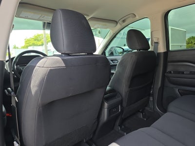 2024 Nissan Pathfinder S