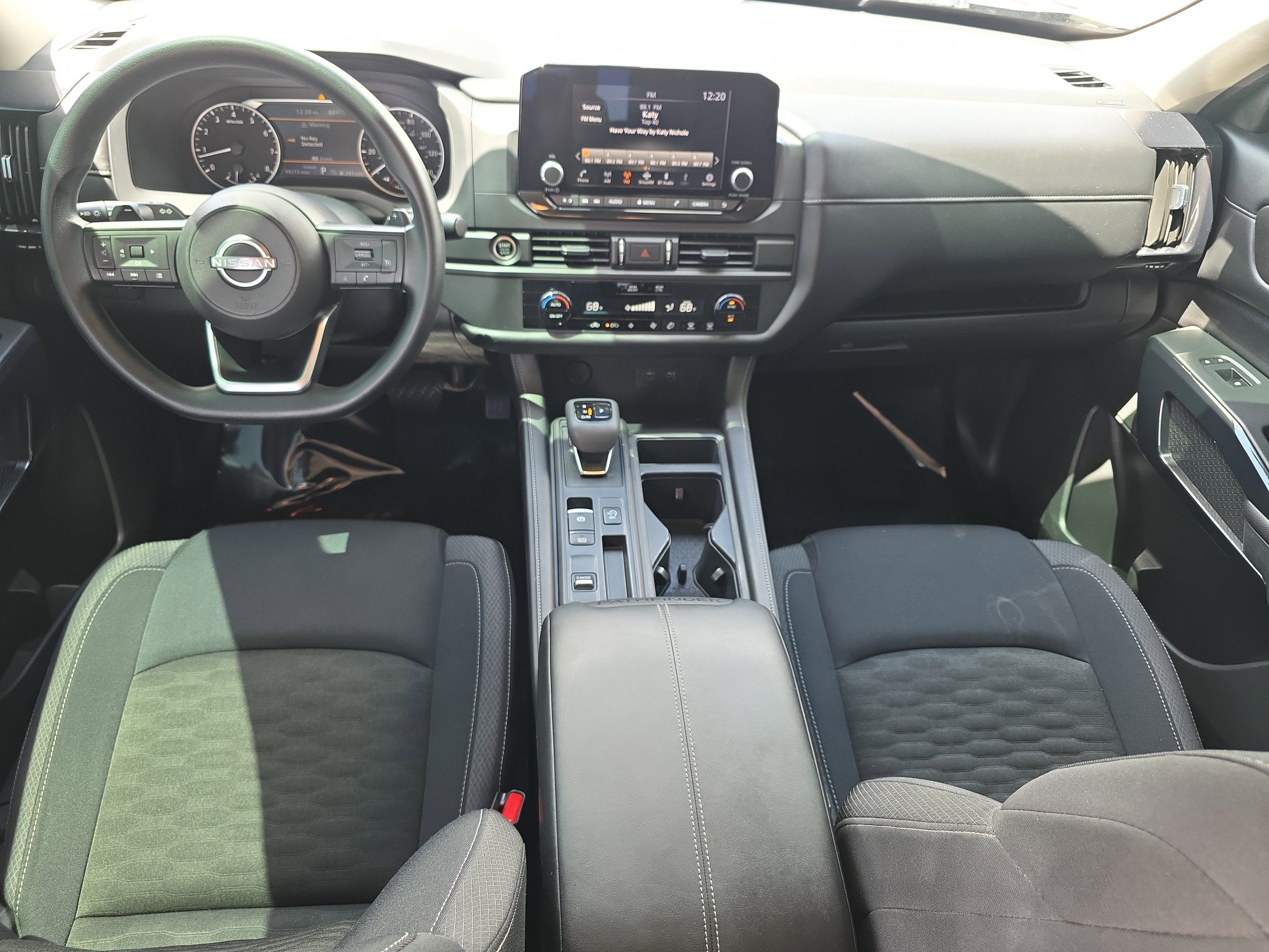 2024 Nissan Pathfinder S