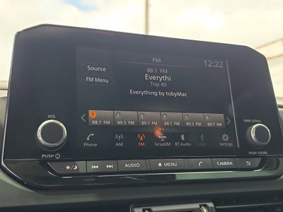 2024 Nissan Pathfinder S