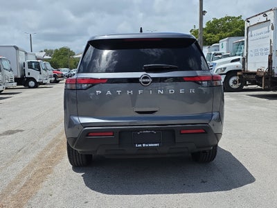 2024 Nissan Pathfinder S