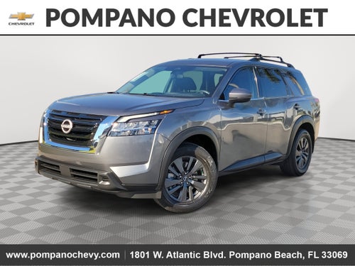 2022 Nissan Pathfinder SV