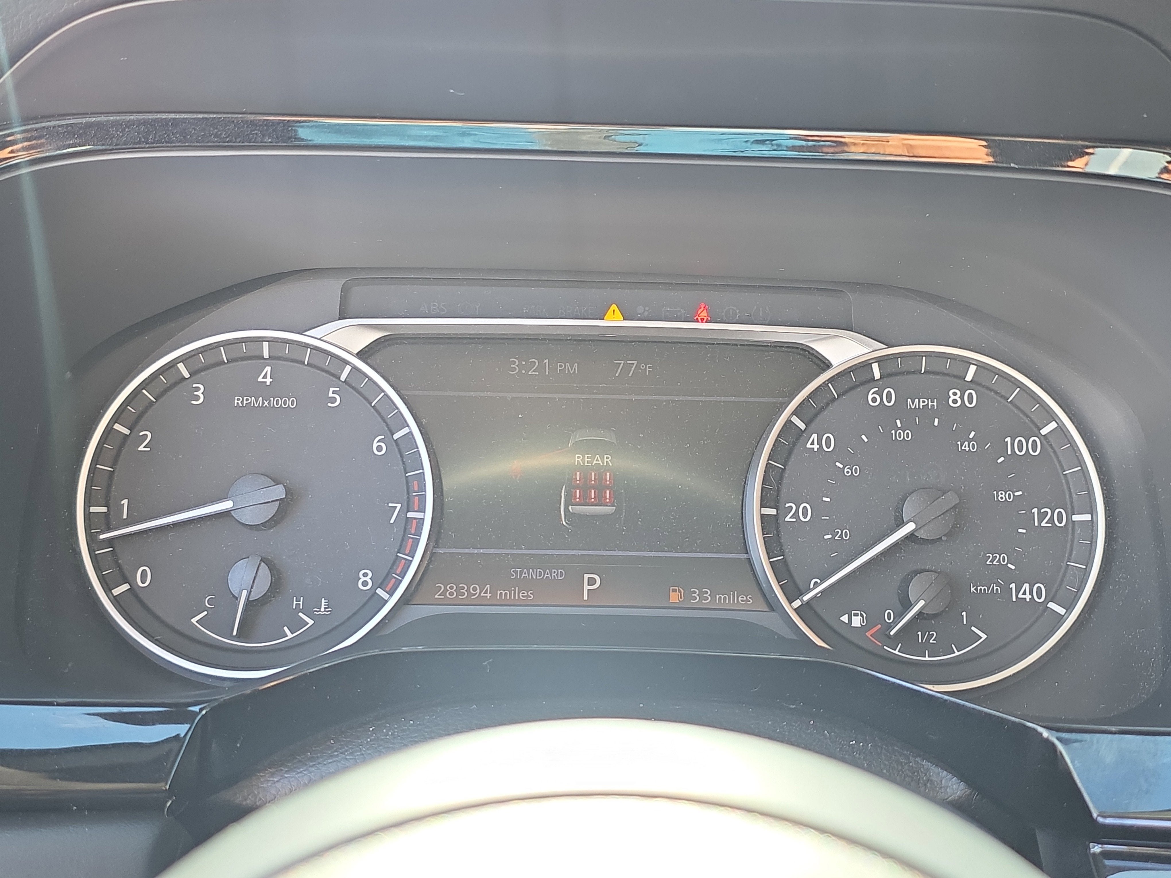 2024 Nissan Pathfinder SV