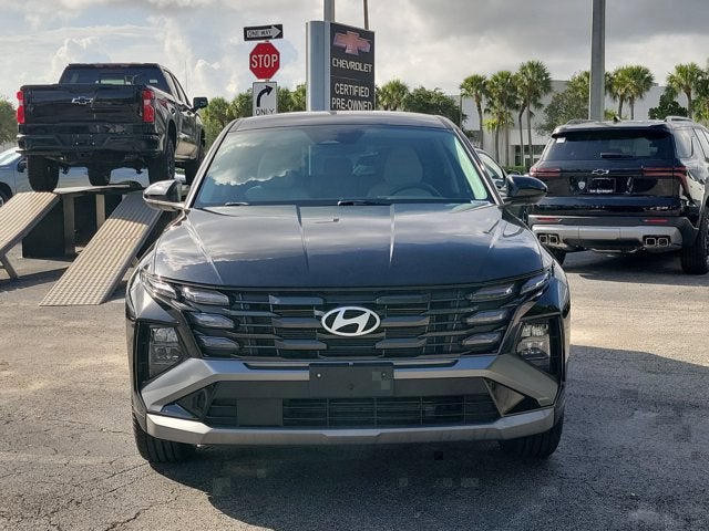 2025 Hyundai Tucson SE