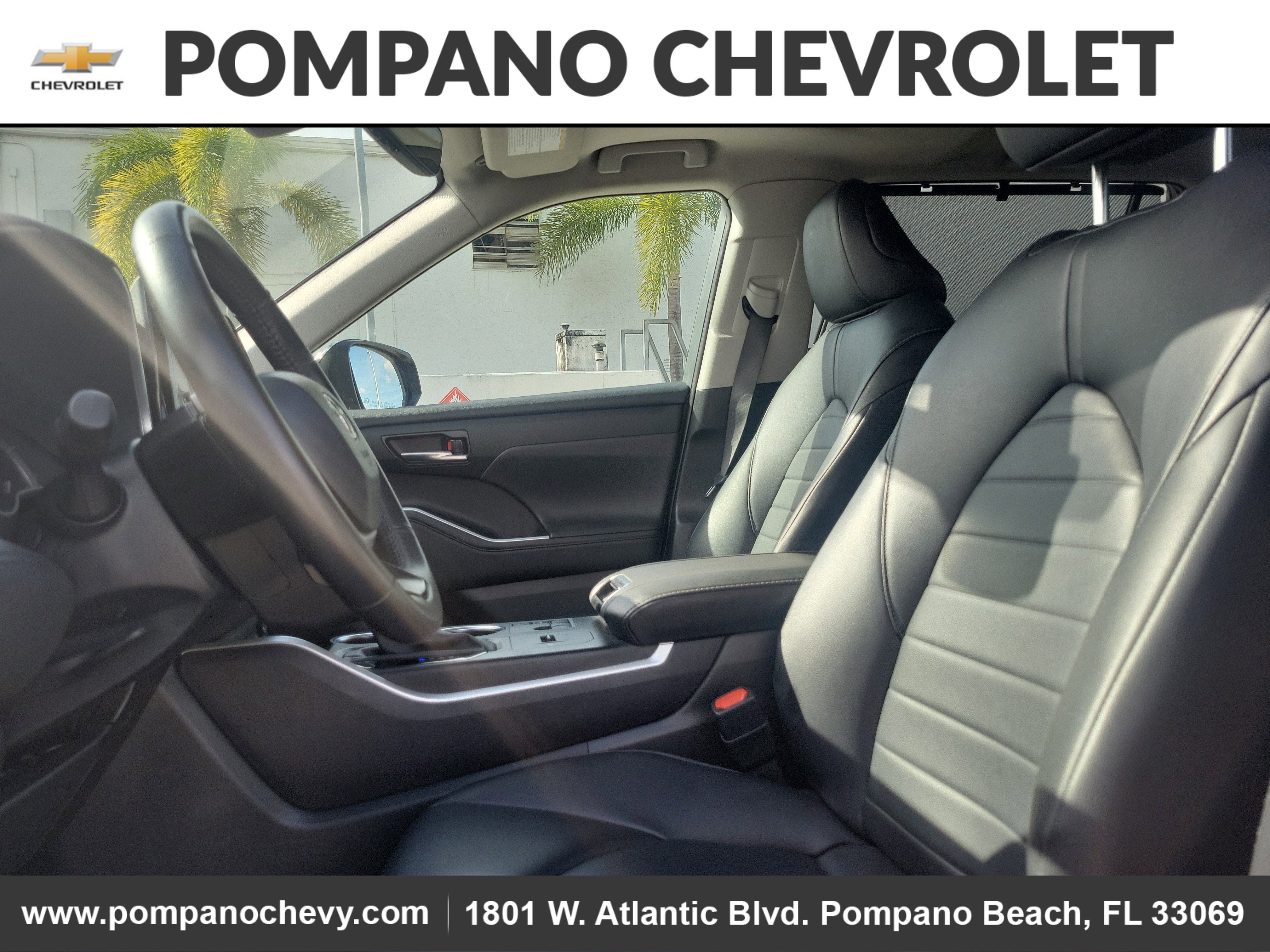 2024 Toyota Highlander LE