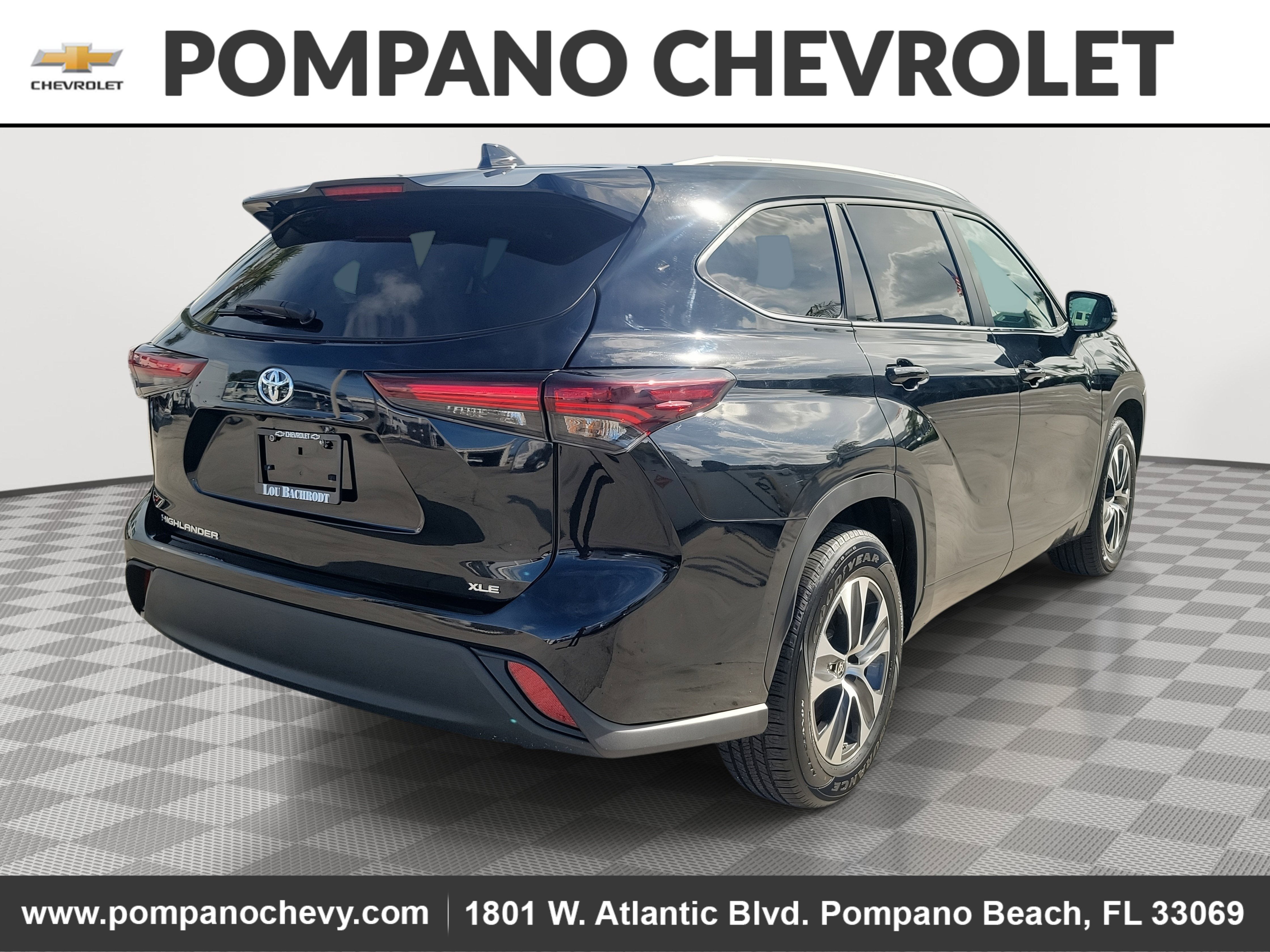 2024 Toyota Highlander LE