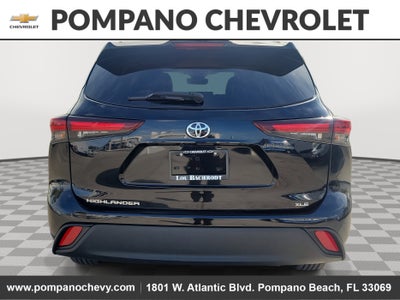 2024 Toyota Highlander LE