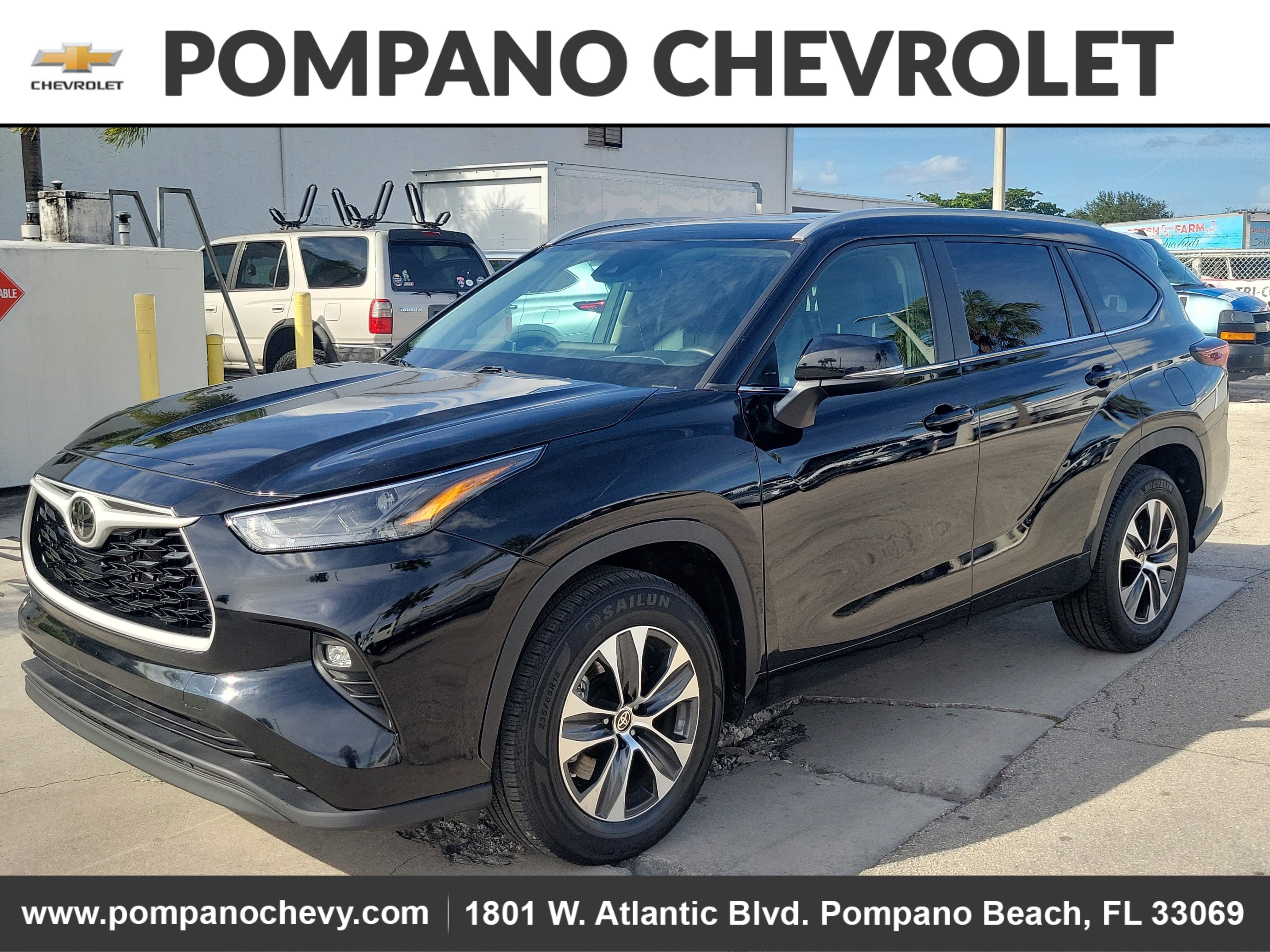 2024 Toyota Highlander LE