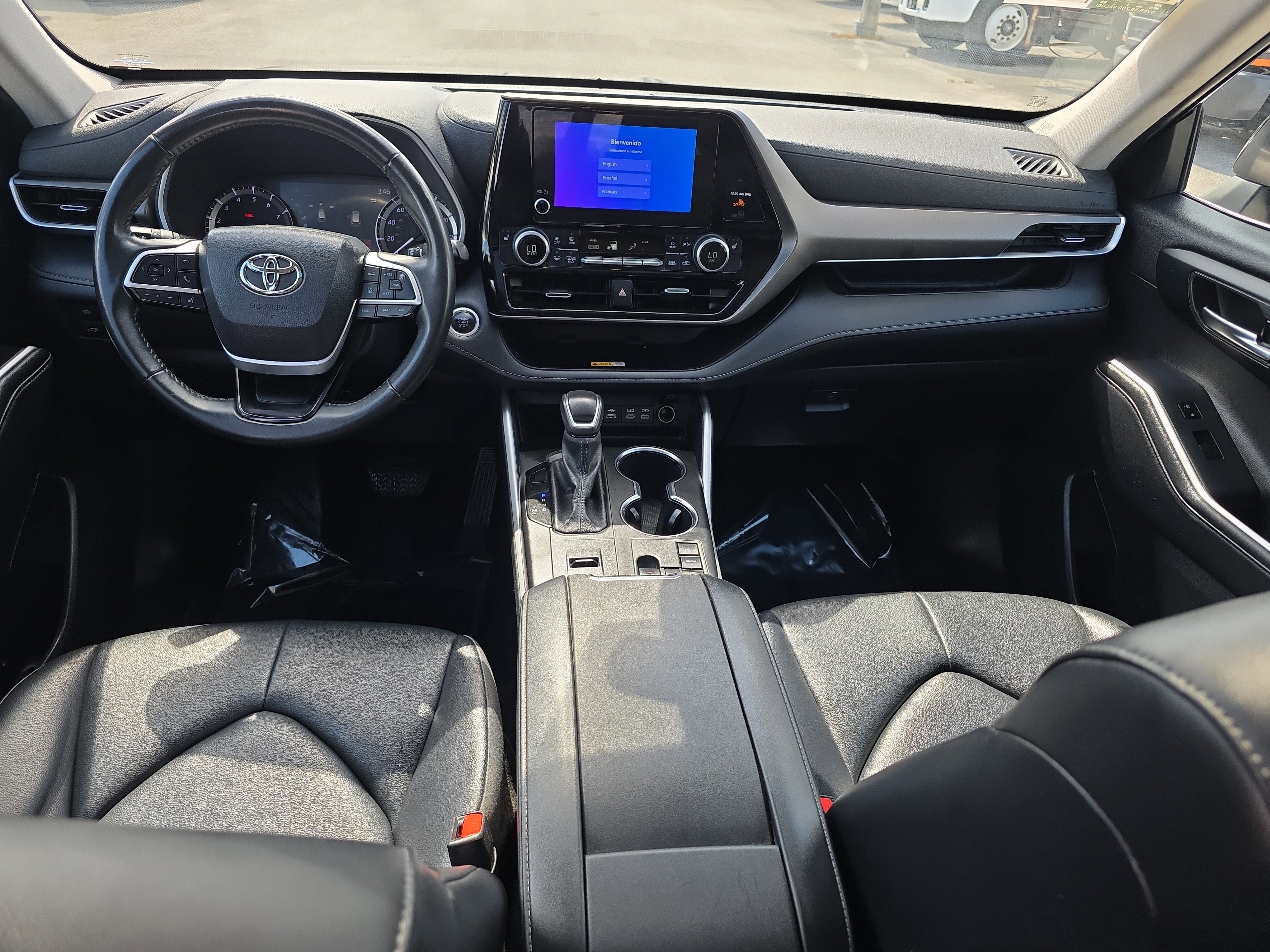 2024 Toyota Highlander LE
