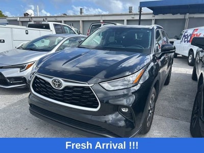 2024 Toyota Highlander LE