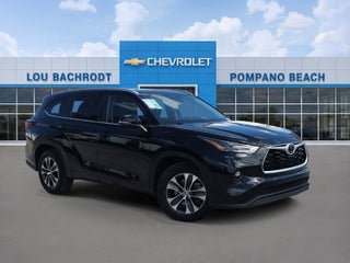 2024 Toyota Highlander LE