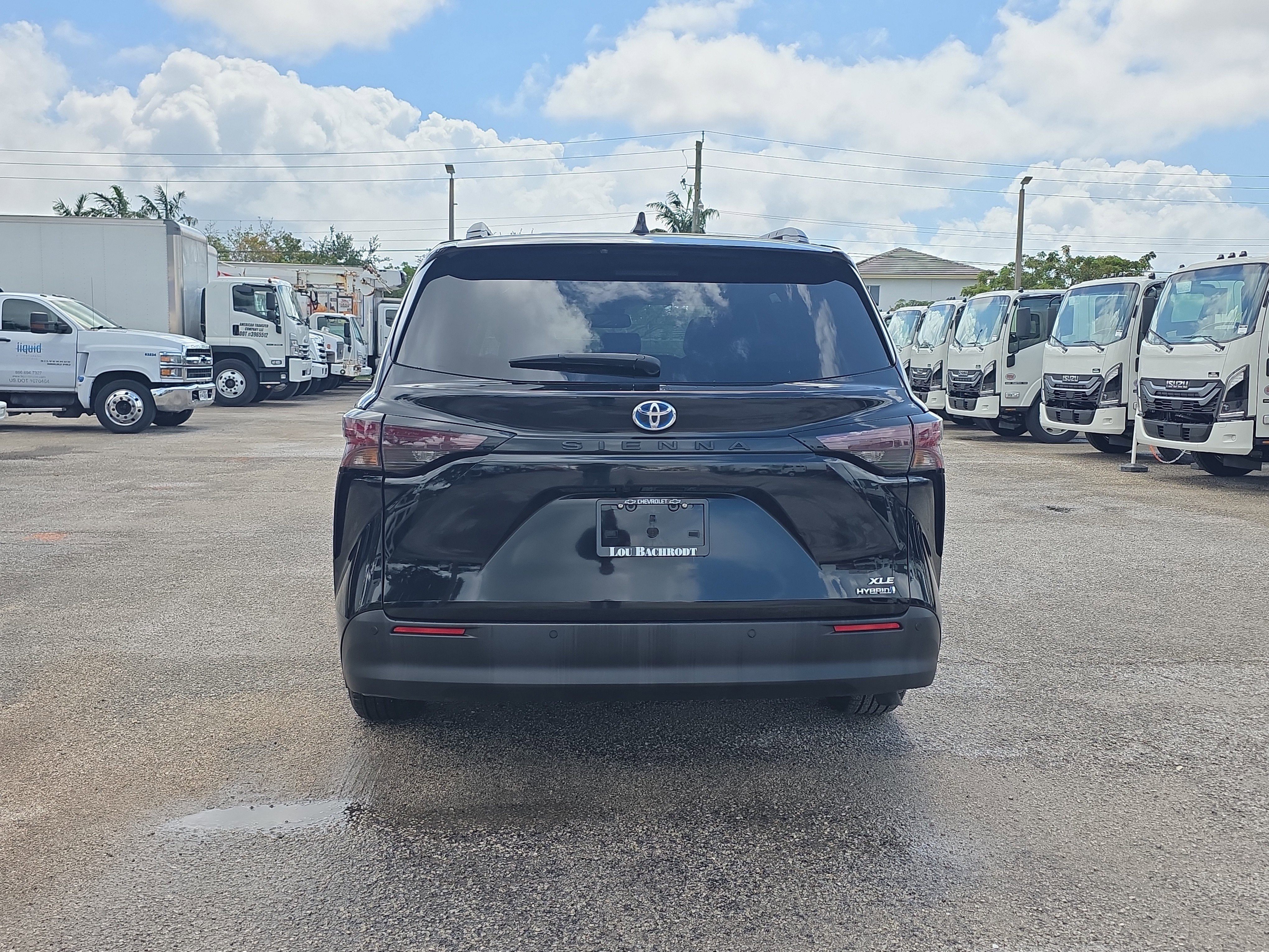 2024 Toyota Sienna XLE