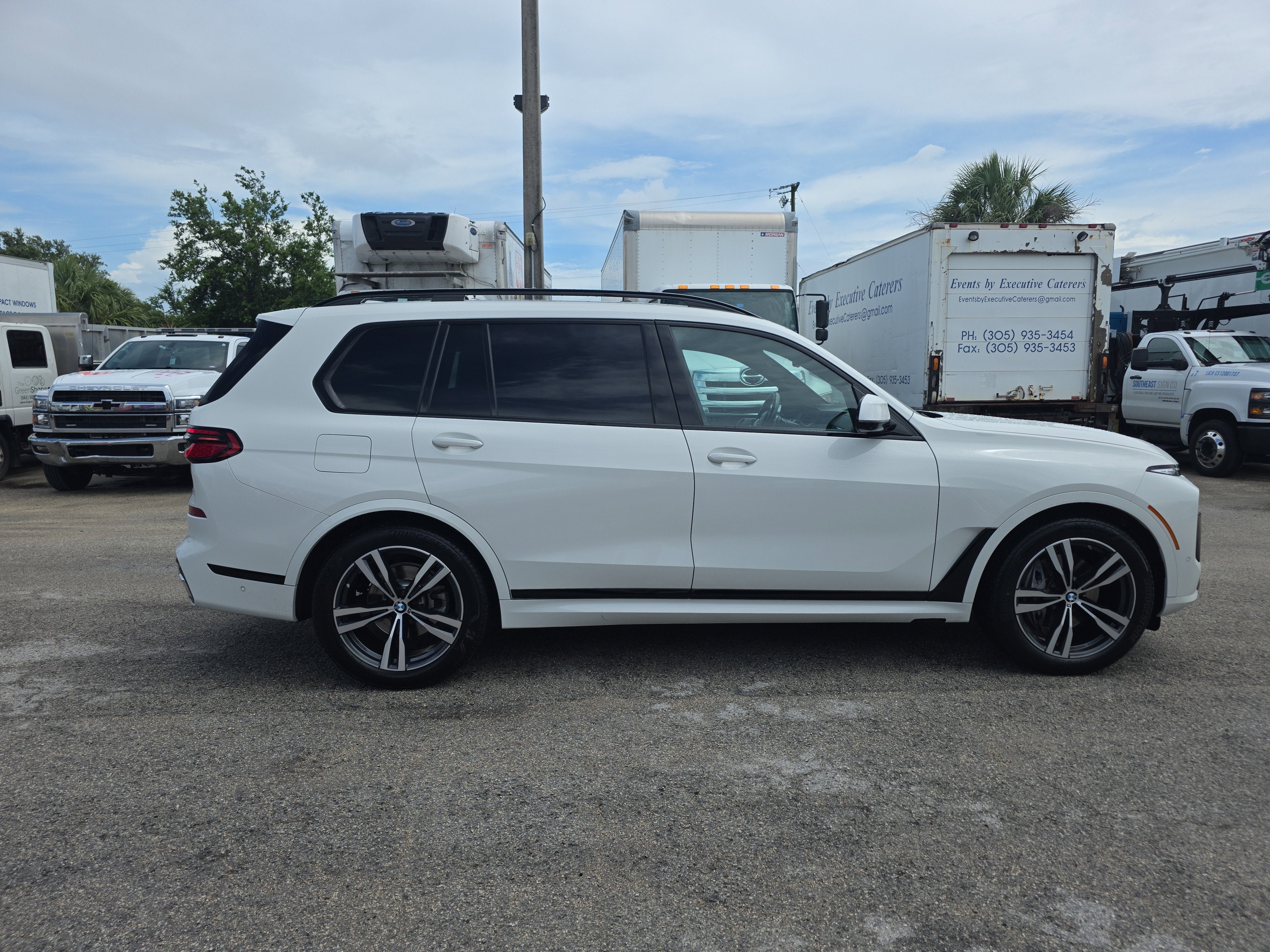 2023 BMW X7 xDrive40i