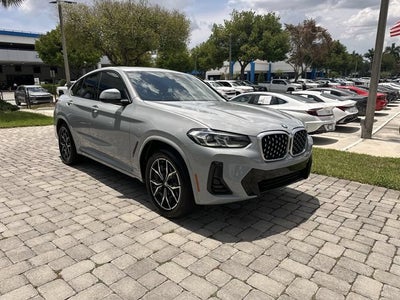 2023 BMW X4 xDrive30i