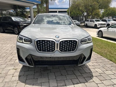 2023 BMW X4 xDrive30i
