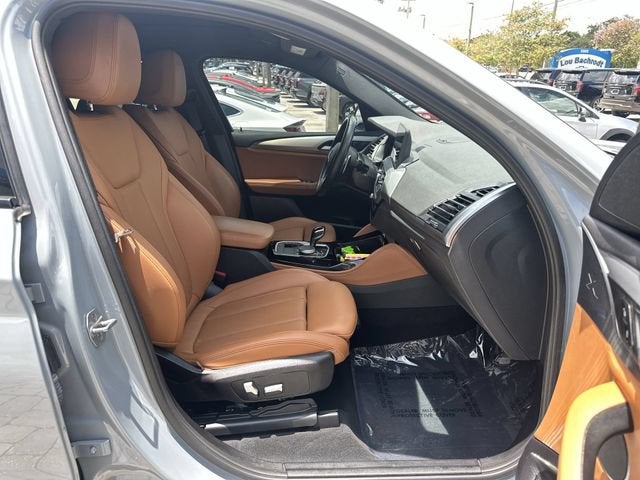 2023 BMW X4 xDrive30i