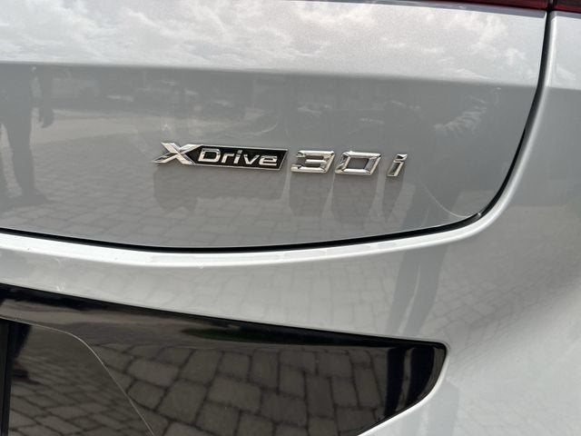 2023 BMW X4 xDrive30i
