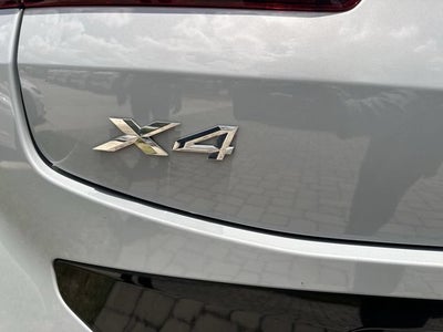2023 BMW X4 xDrive30i