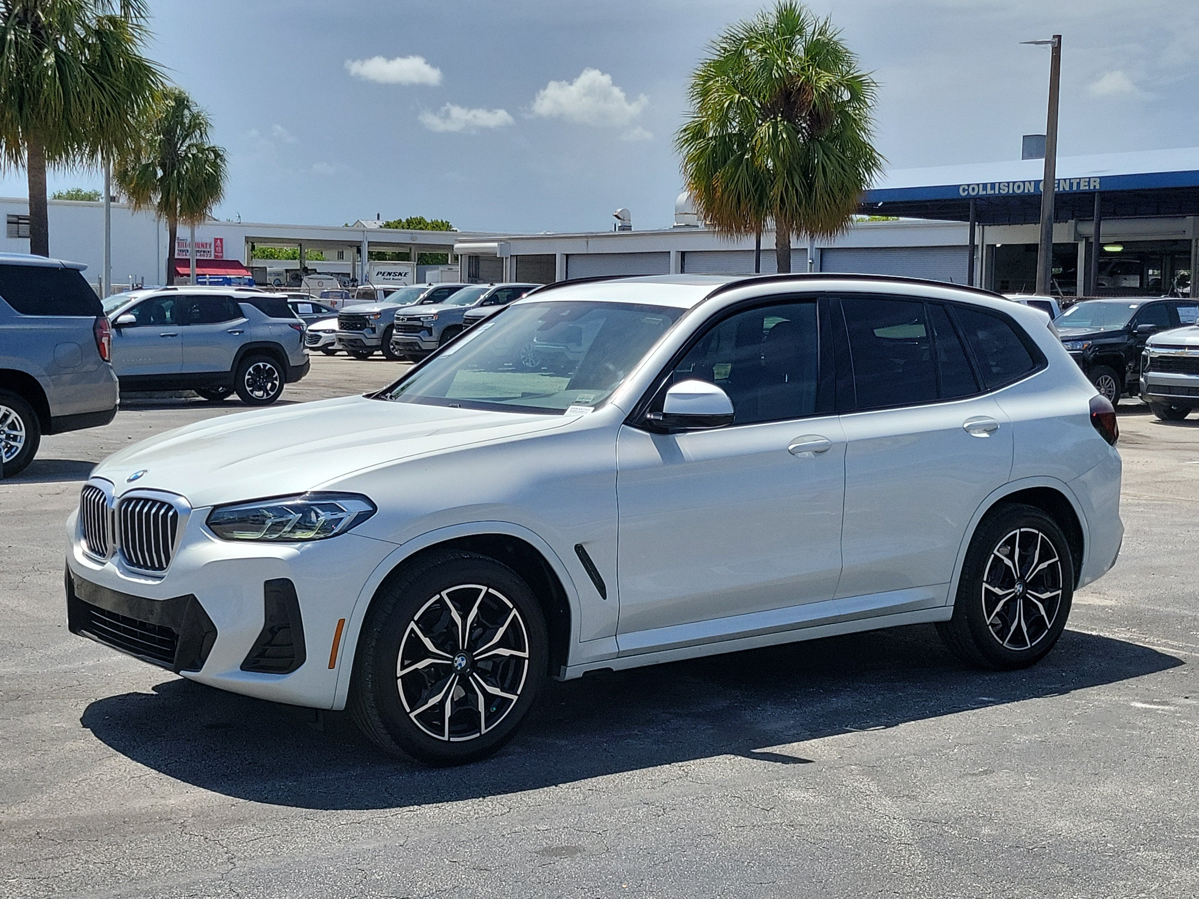 2023 BMW X3 sDrive30i