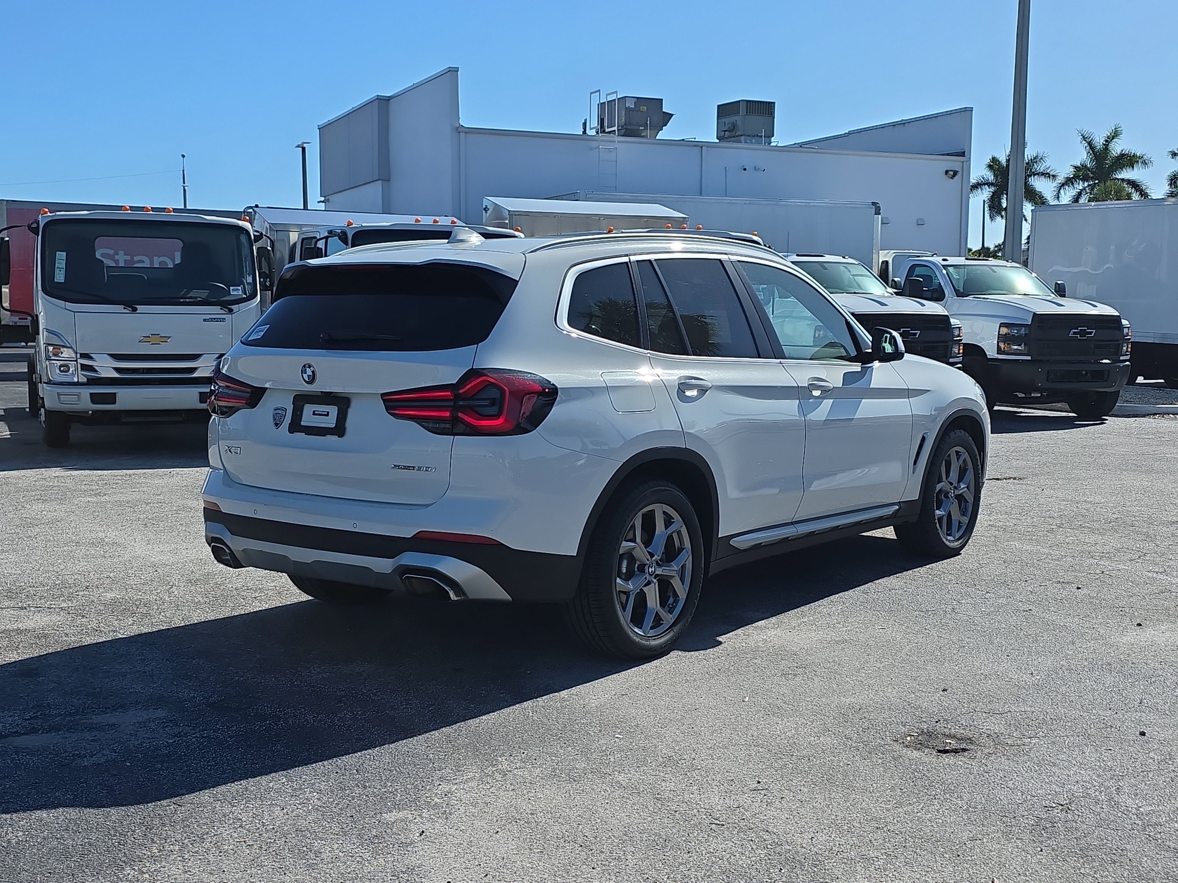 2023 BMW X3 sDrive30i
