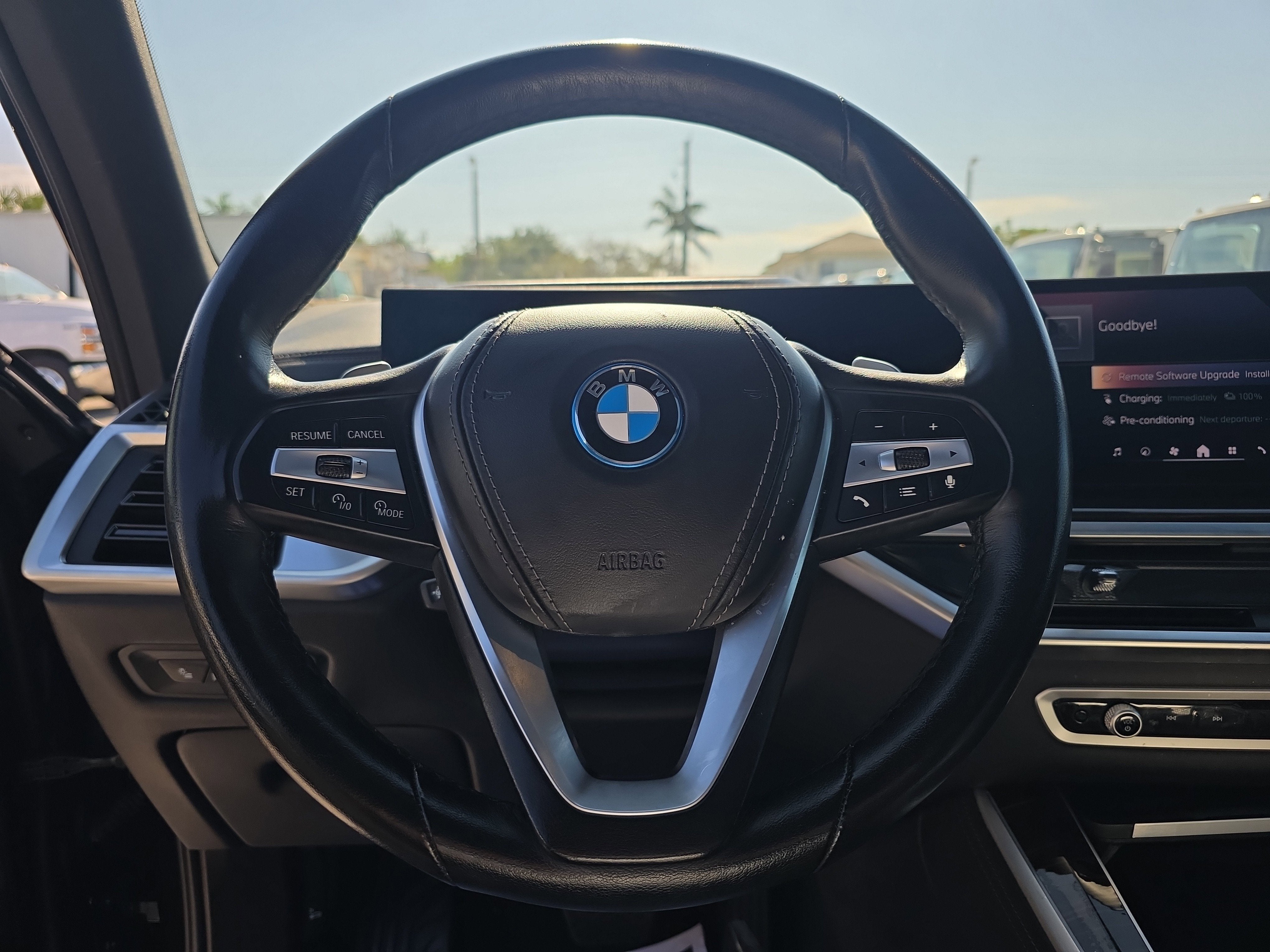 2025 BMW X5 xDrive50e