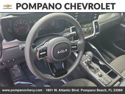 2023 Kia Sorento LX