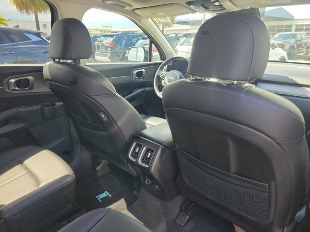 2023 Kia Sorento X-Line EX