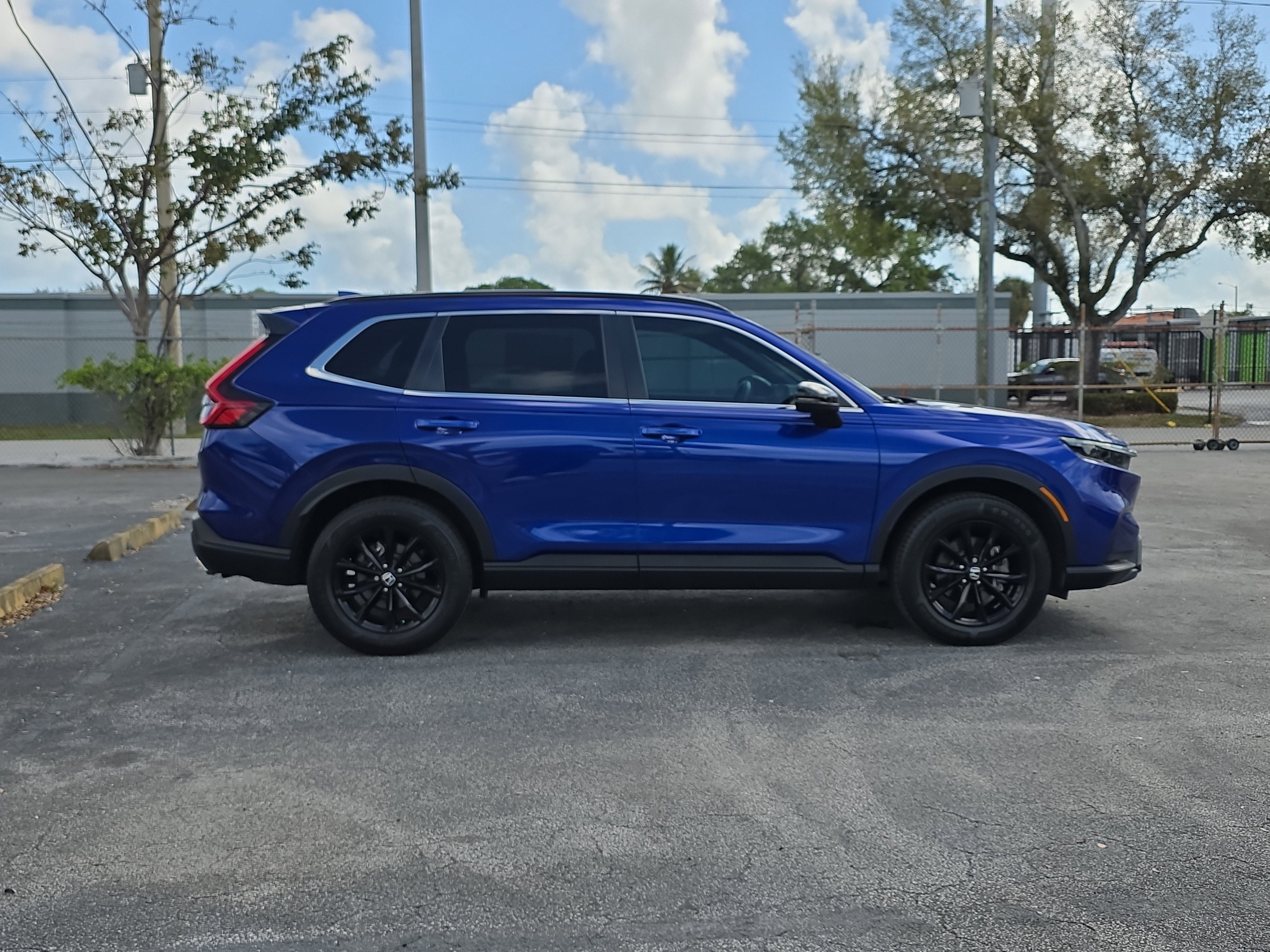 2023 Honda CR-V Hybrid Sport