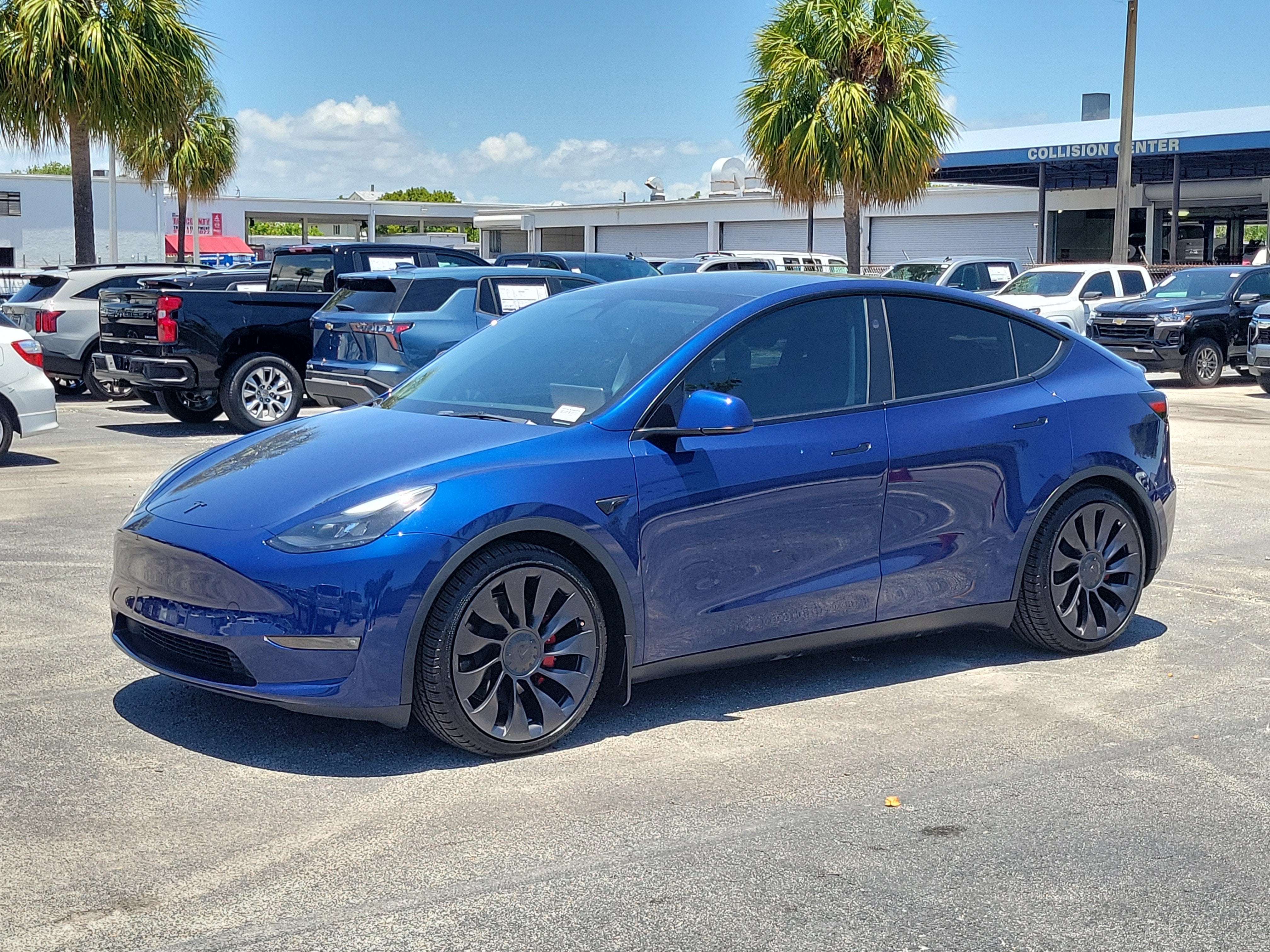 2023 Tesla Model Y Performance
