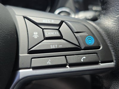 2022 Nissan Rogue Sport SV