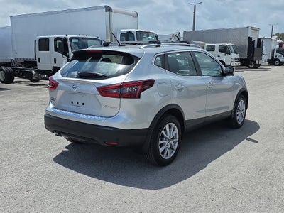 2022 Nissan Rogue Sport SV