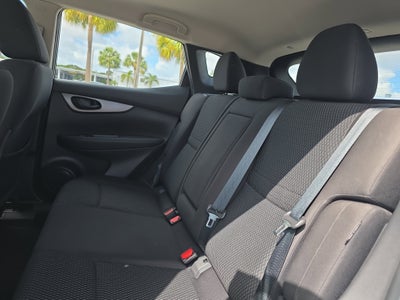 2020 Nissan Rogue Sport S