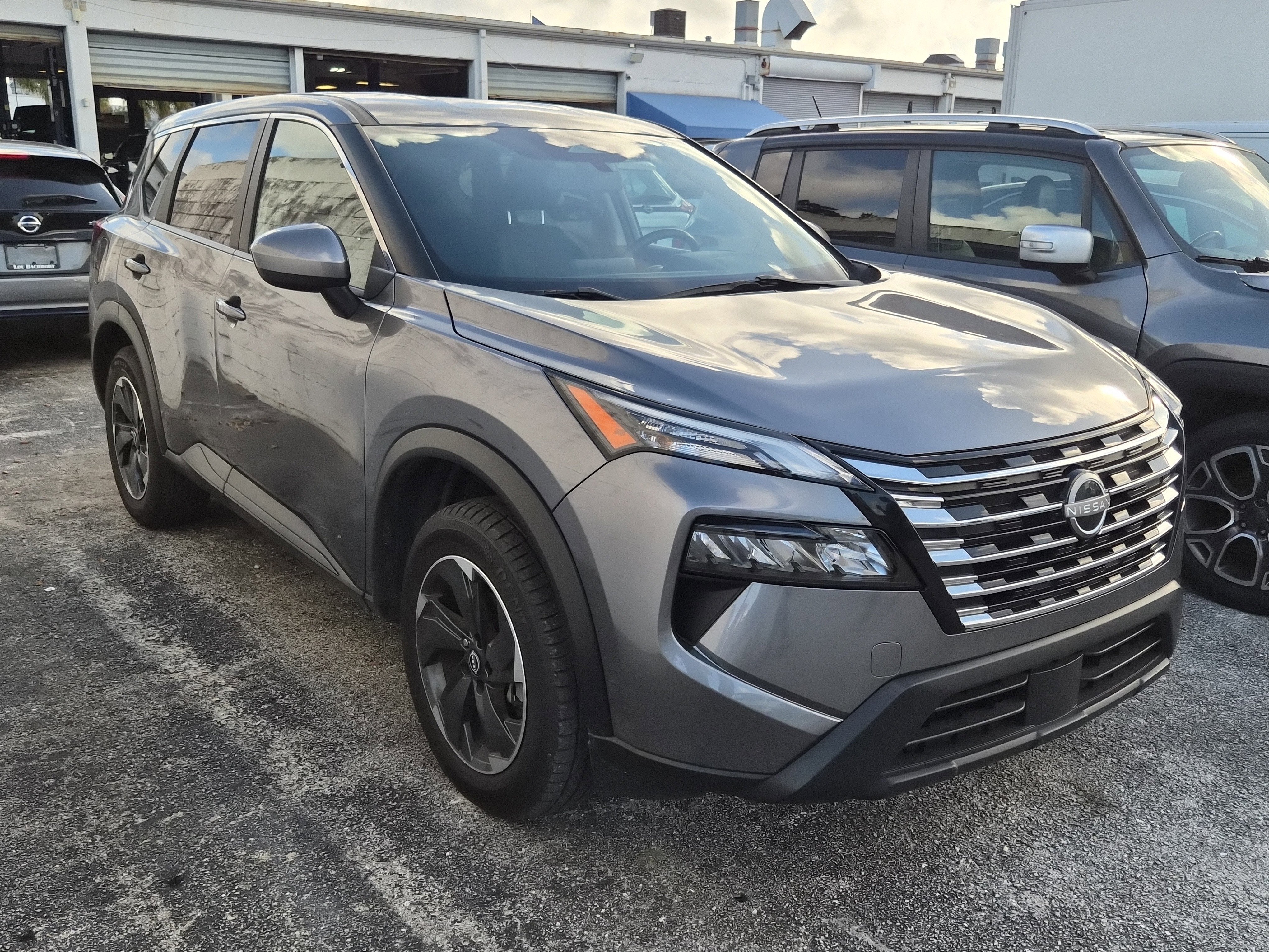 2024 Nissan Rogue SV