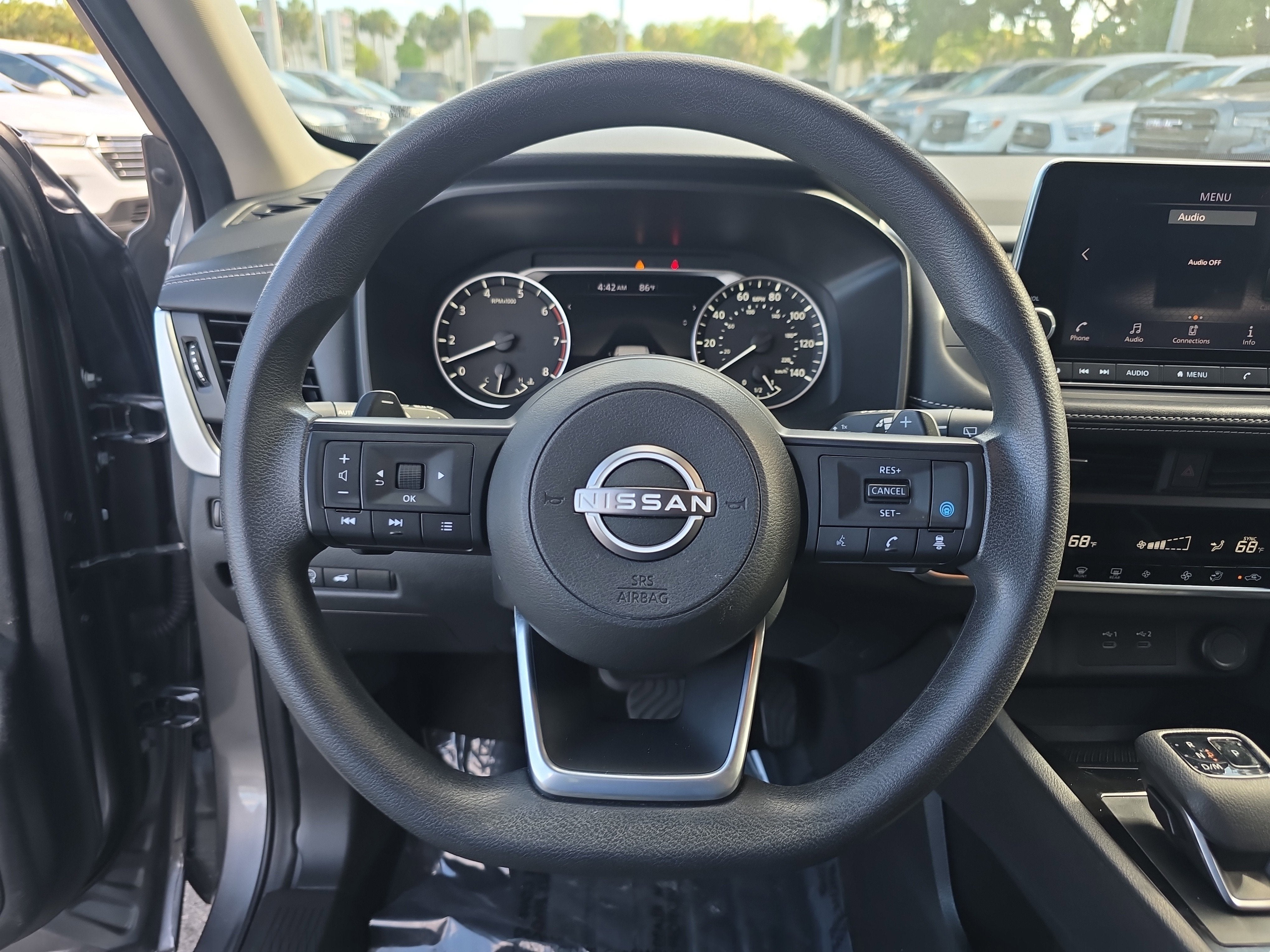 2024 Nissan Rogue SV