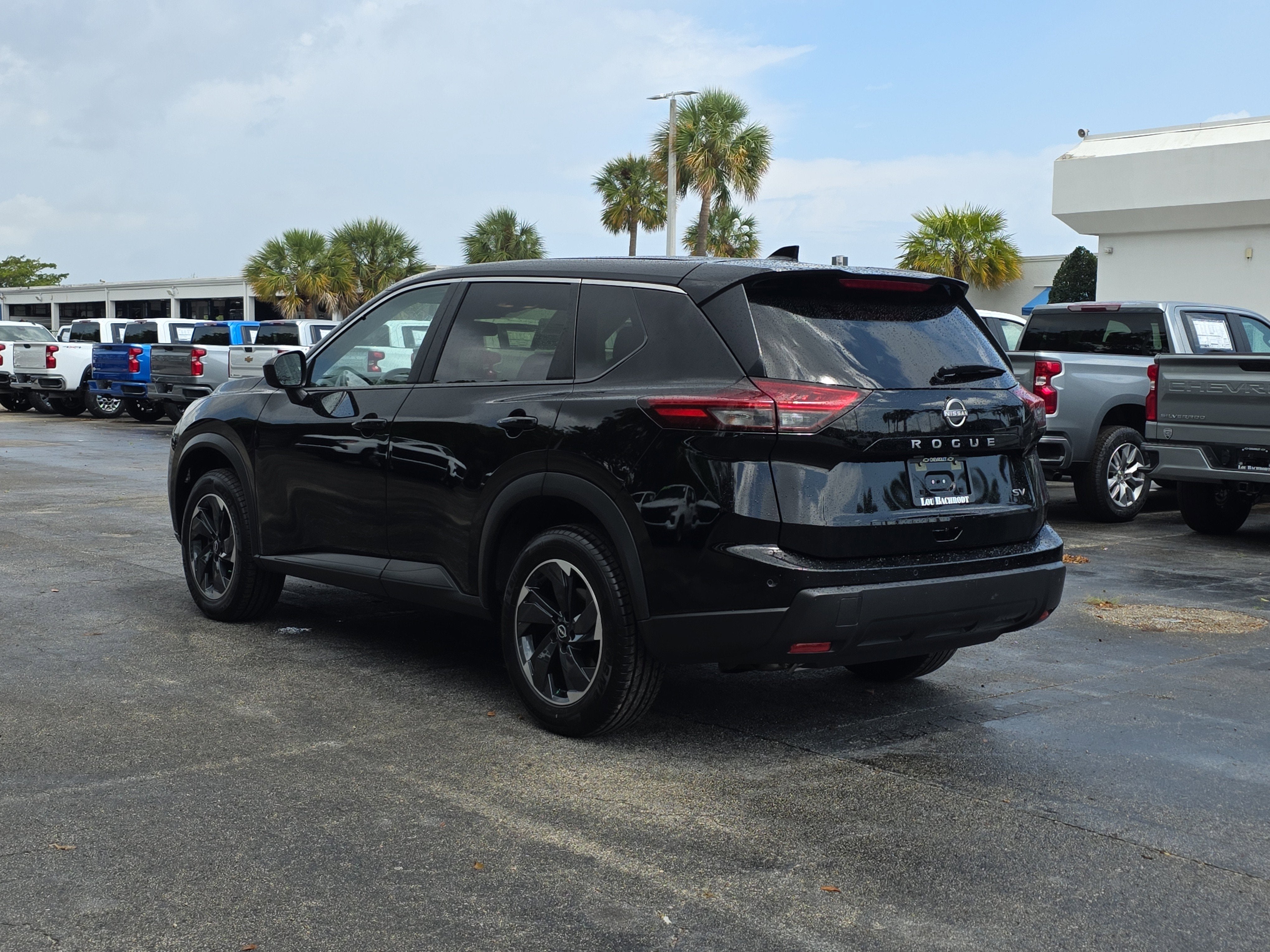 2024 Nissan Rogue SV