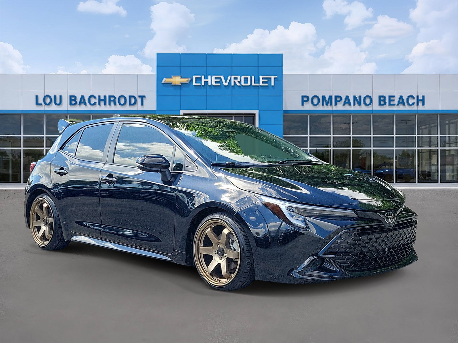 2025 Toyota Corolla Hatchback SE