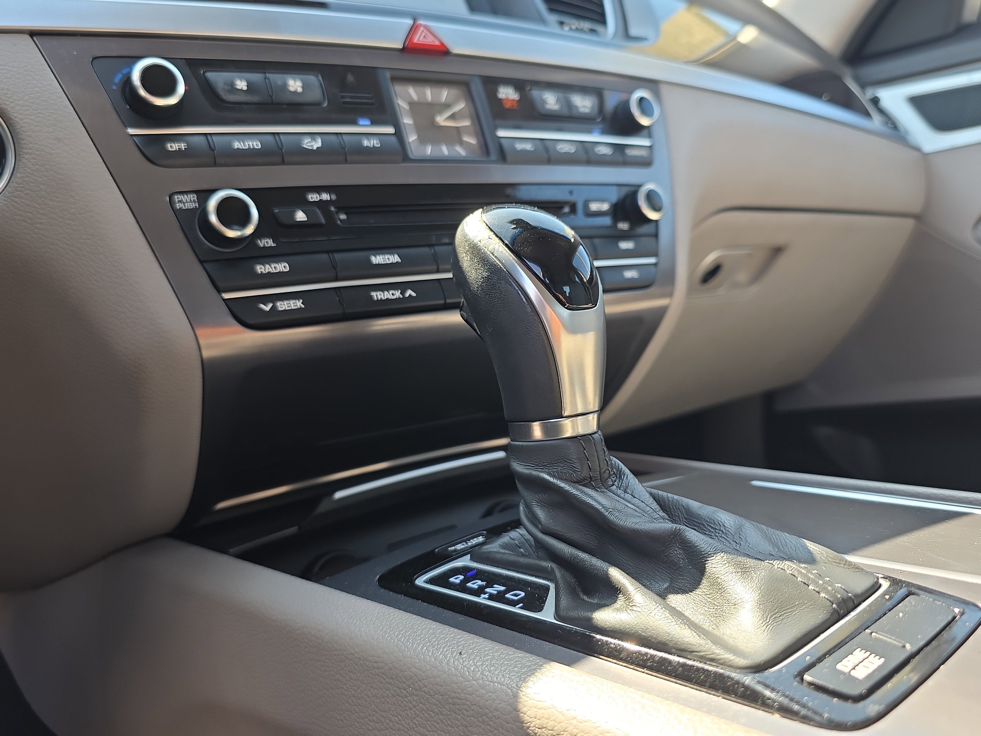 2016 Hyundai Genesis 3.8L