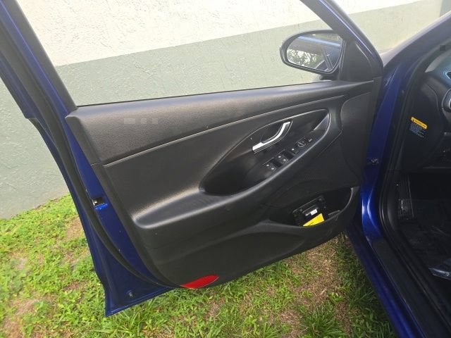 2020 Hyundai Elantra GT 5DR HB AT