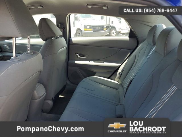 2023 Hyundai Elantra SEL