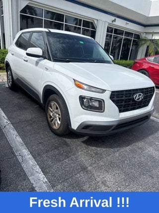 2022 Hyundai Venue SE