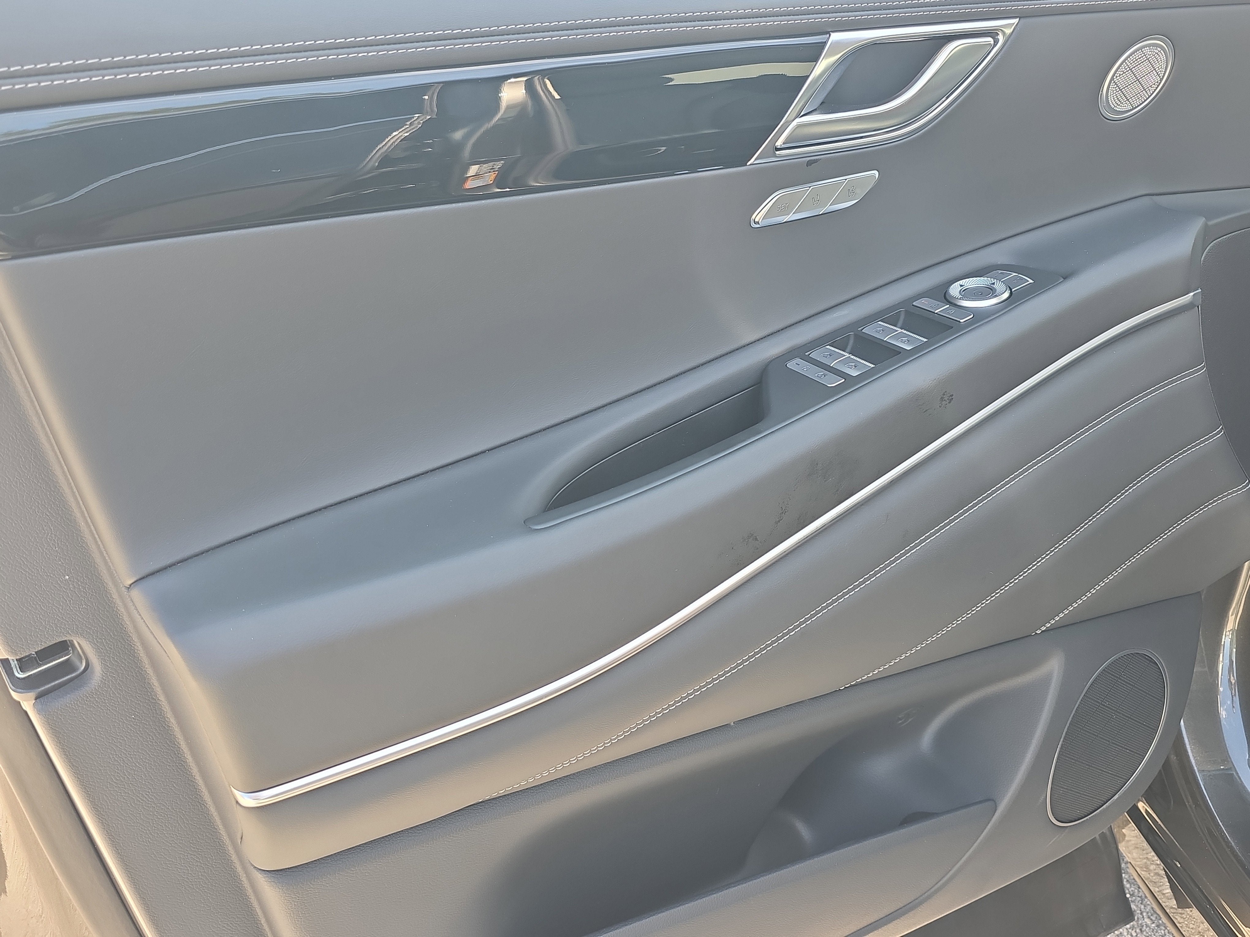 2026 Genesis GV80 2.5T